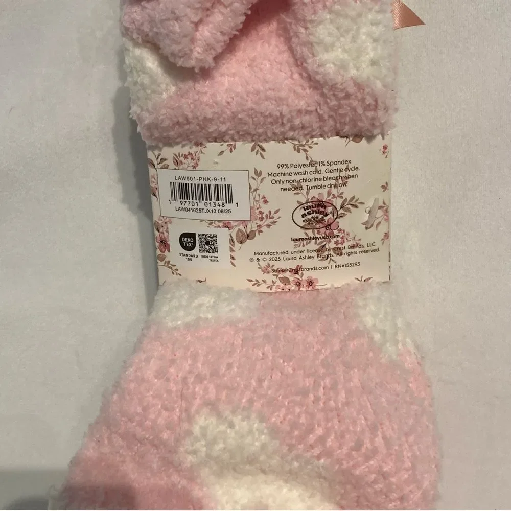 NWT Laura Ashley Cozy Socks Crew 4 Pairs Cottagecore
